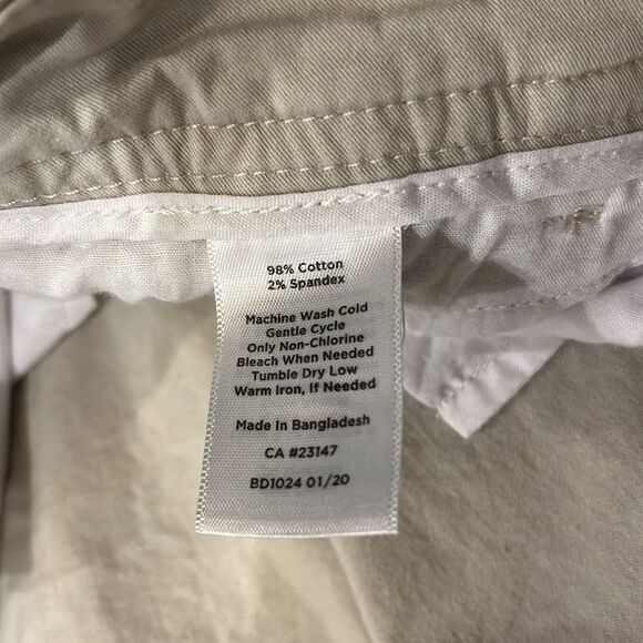 Talbots light tan Bermuda Shorts - Picture 7 of 7